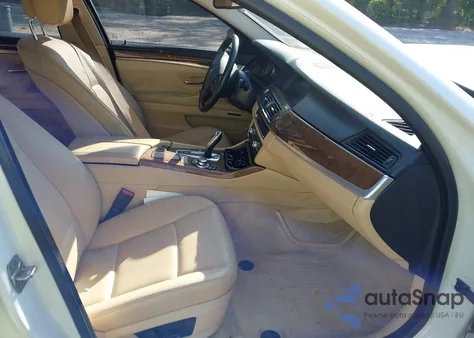 2013 BMW 528I xDrive из США, поврежденный, VIN WBAXH5C55DDW15344